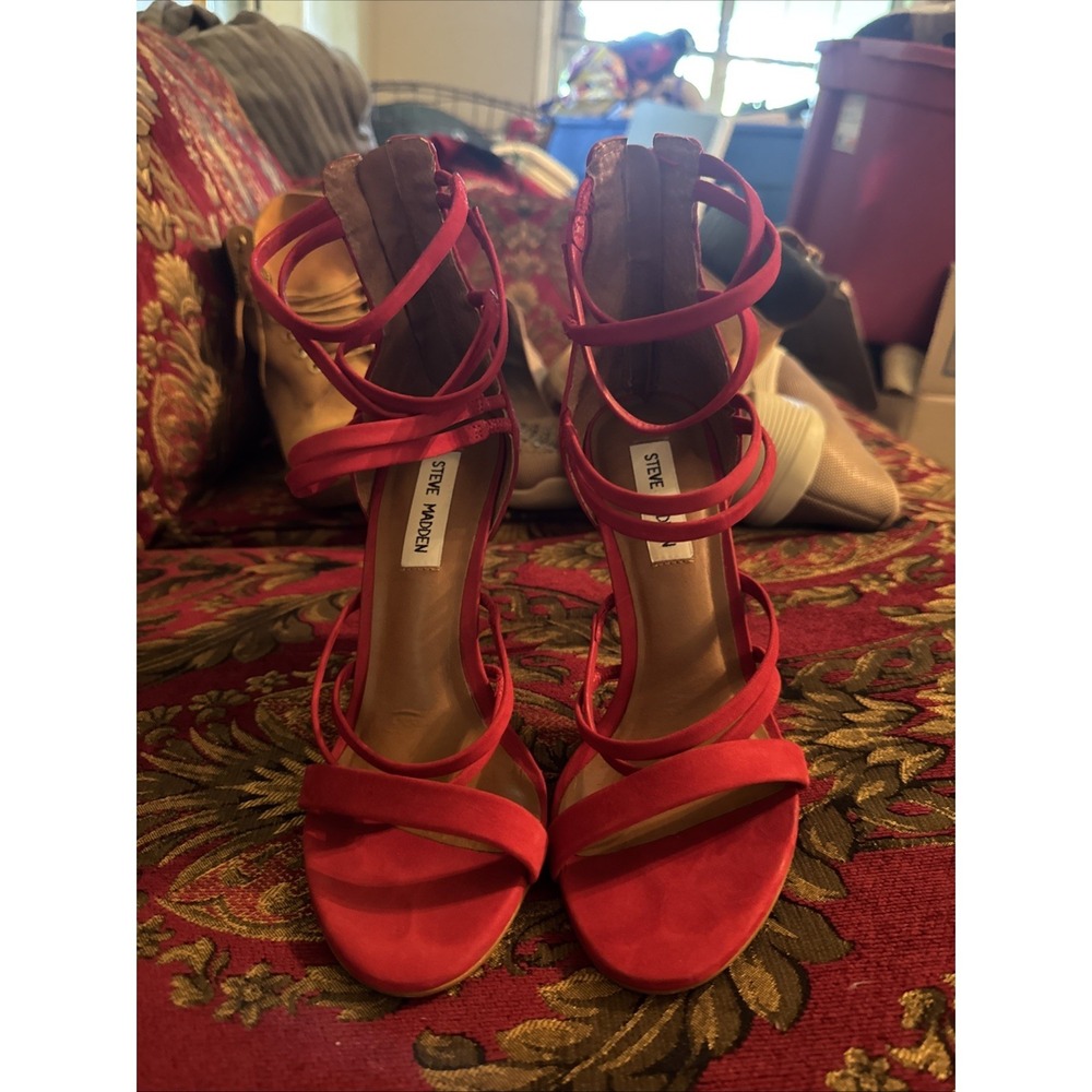 Women Open Toe Stiletto Heels Straps Red Back Zip Shoes Size 7 Steve Madden